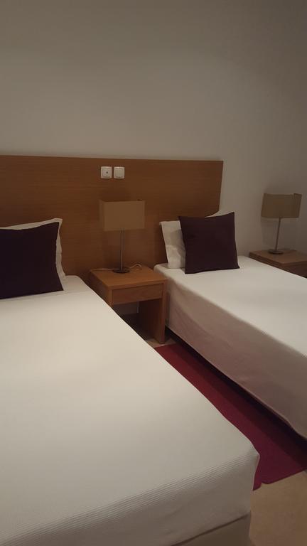 Hospedaria Flor do Guadiana Mértola Habitación foto